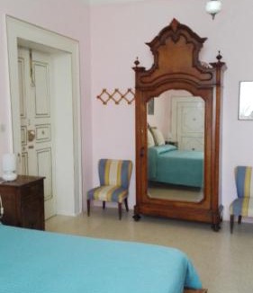 Palese Bed & Breakfast | Villa Longo de Bellis
