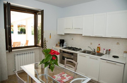 Bolsena Villa | Villa 'Luxury Apartment Lake View' with Lake View, Private Terrace and Wi-Fi