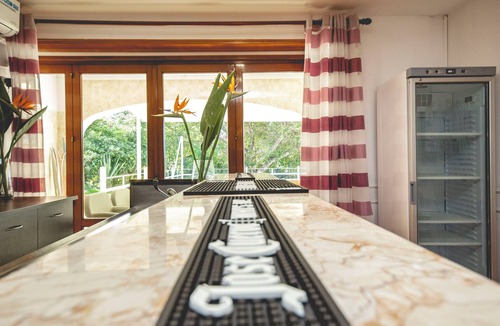 Marina di Modica Villa | Villa Maganuco Park - Pool, Sea and Garden 300 meters from the beach