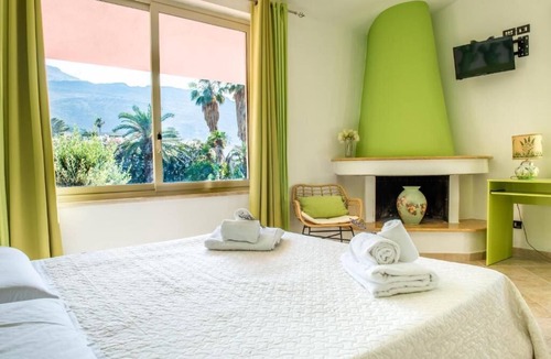 Sferracavallo Hotel | Villa Megna Green Paradise