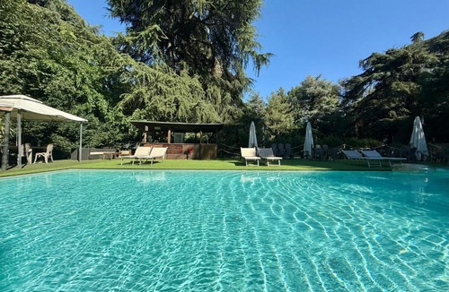 San Donato-San Vitale House | Villa Meraville B&B