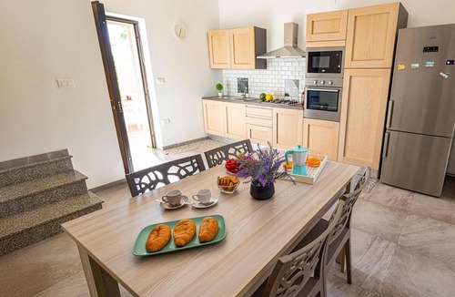 San Vito dei Normanni Villa | Villa Minna by Villa Plus