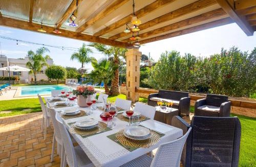 San Vito dei Normanni Villa | Villa Minna by Villa Plus