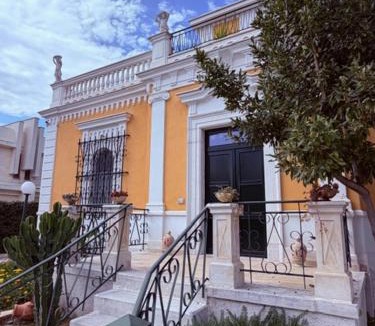 Trani House | VIlla Monte D'Alba