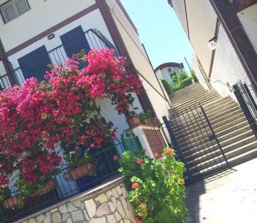 Sperlonga Villa | Villa Montoro