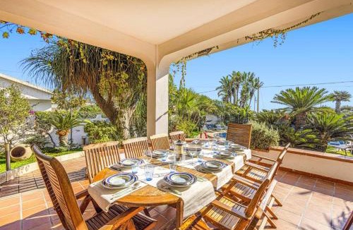 Santa Maria del Focallo Villa | Villa Nautilus by Villa Plus