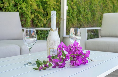 Palermo House | Villa NIKA - Mondello: Exclusive villa located in Fondoanfossi