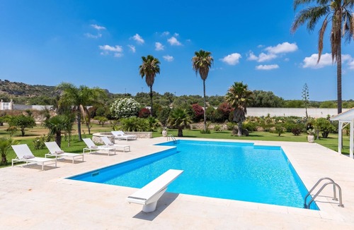 Floridia Villa | Villa Nivara - Floridia