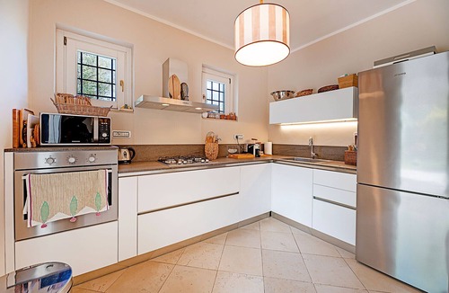 Bagno-Sprizze Villa | Villa Ondina Elba Island near the sea