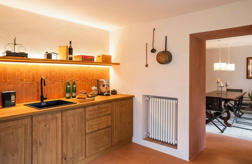 Fratta House | Villa overlooking Monte Peglia Reserve