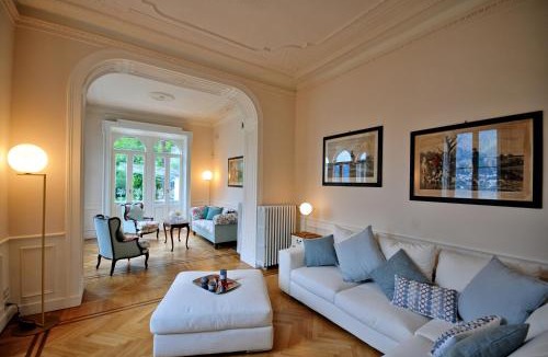 Moltrasio Villa | VILLA PARADISO AU LAC