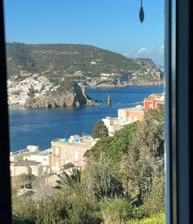 Ponza Bed & Breakfast | Villa Pina