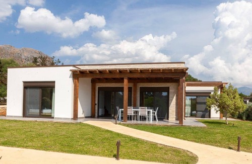 Terrasini Villa | Villa 'Premium Sicily - Exotica' with Sea View, Wi-Fi and Air Conditioning