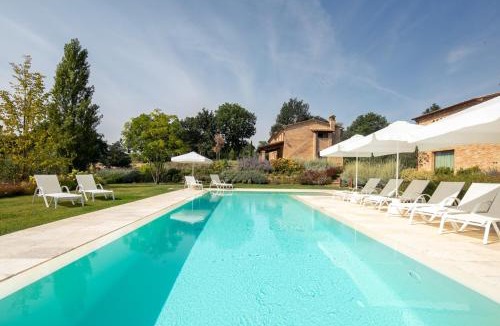 Foiano della Chiana Villa | Villa Ripa by Mmega