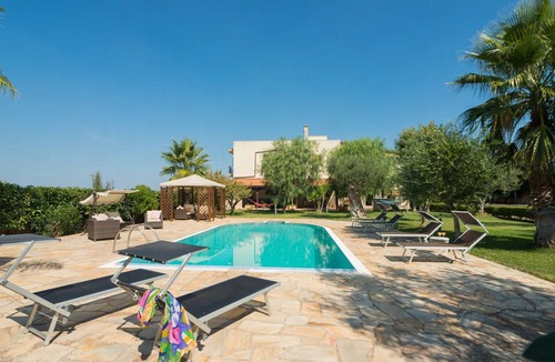Impalata Villa | Villa Rita: Gorgeous villa with hillside view, Pet Friendly