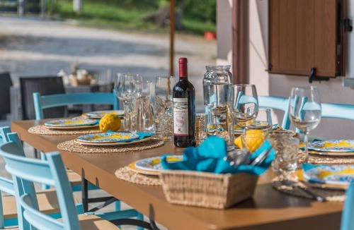 Fossombrone Villa | Villa Rosa - Private villa, 5 bedrooms, pool, A/C, wifi, pets, Marche