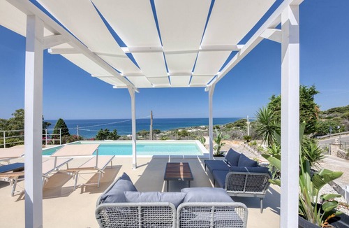 Torre Vado Villa | Villa Rusciu de lu mare superior – Panoramic Villa with Pool near the Sea