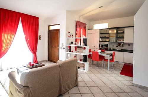 Conversano Villa | Villa San Flaviano –villa with veranda, garden and jacuzzi mini pool