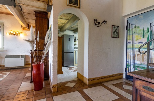 Magliano Sabina Villa | Villa Surya near Rome Infinity Pool Stunnig View