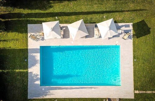 Gallina House | Villa Tre Civette: A characteristic and welcoming apartment that is part of an ancient country house located in the heart of the Val d'Orcia, with Free WI-FI.