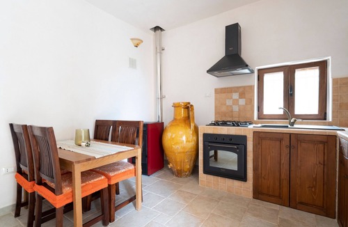 Ostuni Villa | Villa 'Venza with Pool' with Private Pool, Private Garden and Wi-Fi