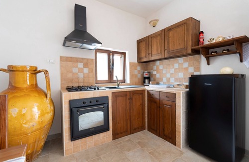 Ostuni Villa | Villa 'Venza with Pool' with Private Pool, Private Garden and Wi-Fi