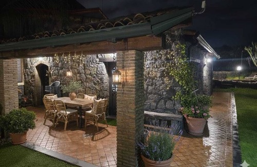 Santa Tecla Villa | VILLA WITH ETNA VIEW, WITH SWIMMING POOL AND PRIVATE INDOOR PARKING SPACES FOR 2 - 8 GUESTS