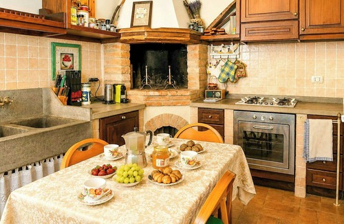 Cetona House | Villa with jacuzzi in the Cetona hills