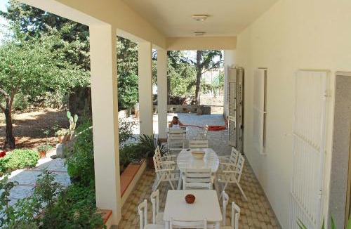 Chiusa Cavalli Villa | Villa with pool and tennis court