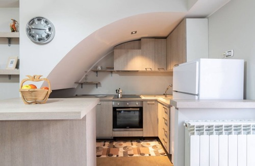 Trani Apartment | Villa with Pool & Garden - Underground floor