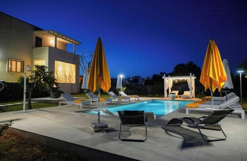 Specchia House | Villa with pool in medieval Salento