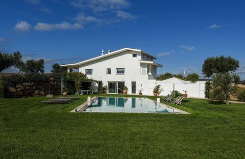 Pescia Fiorentina Villa | Villa with pool in the hills - By LinkHouses