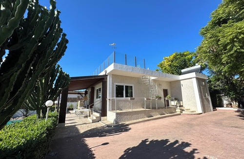 Fontane Bianche Villa | Villa with private pool | 300 m from the beach Fontane Bianche