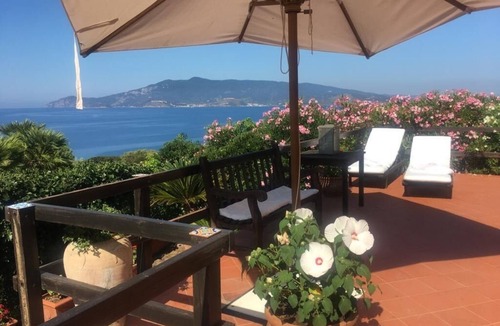 Ansedonia House | Villa with swimming pool and views of the Argentario. WiFi free