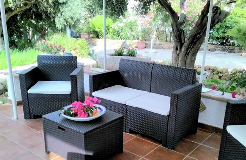Custonaci Cottage | Villamare beachfront house with private garden for vacations between nature and sea