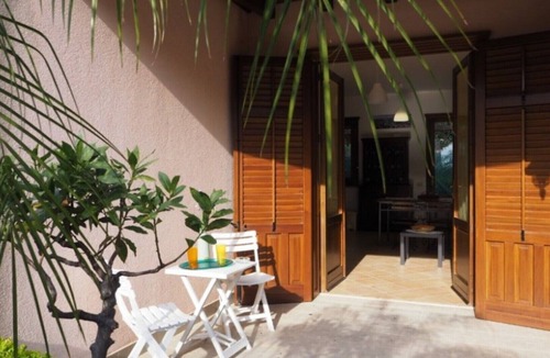 Macari Villa | Villetta Vittoria with Sea View, Wi-Fi and Air Conditioning