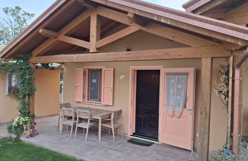 San Brizio House | 'Vindemia la salmon by Interhome