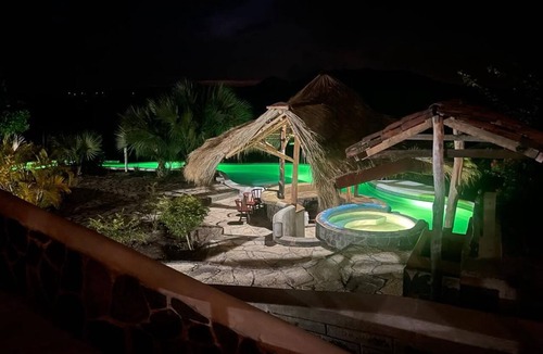 Nandasmo Cabin | Volcano Viewing fromCasa Maya Lodge!