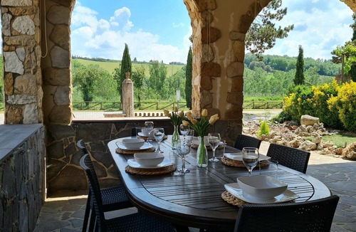 San Giovanni d'Asso House | Vrbo Property