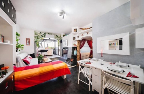 Zona XXXIII Acilia Sud Apartment | Vrbo Property