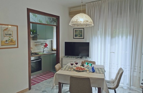 Mestre Apartment | VSM 108 Perfect location for Venice, ideal for families and free parking