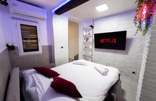 Suburbio VII Portuense Apartment | White Pearl Exclusive Apartment