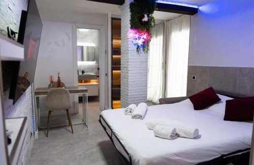 Suburbio VII Portuense Apartment | White Pearl Exclusive Apartment