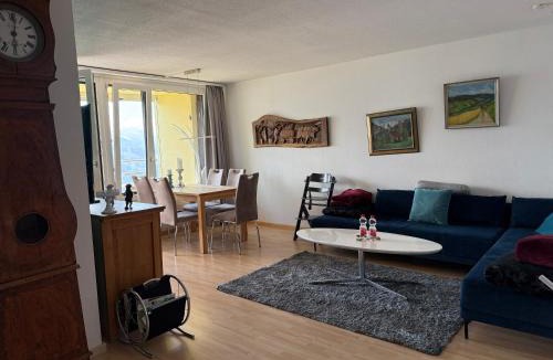 Beatenberg Apartment | Wohnung mit See und Bergsicht im vier Sterne Hotel