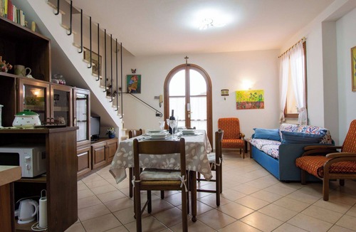 Marti House | Wonderful private villa for 4 people with A/C, private pool, WIFI, TV, patio and pets allowed