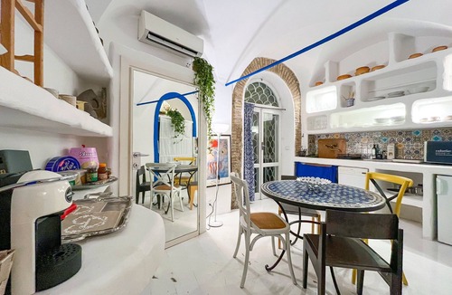 Rione VII Regola Apartment | Wonderful apartment in Campo de'fiori with beautiful garden