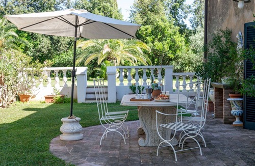 Campiglia Marittima Villa | Wonderful private villa with A/C, hot tub, private pool, WIFI, TV, patio and pets allowed