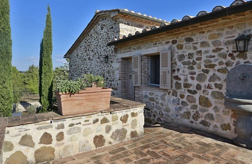 Manciano Villa | Wonderful private villa for 7 people with WIFI, private pool, TV, veranda and parking