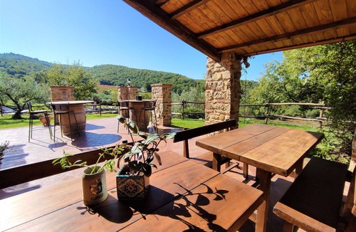 Roccalbegna House | Wonderful private villa for 10 people with A/C, WIFI, private pool, TV, patio and panoramic view