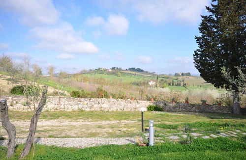 Siena Villa | Wonderful private villa for 2 people with A/C, WIFI, TV, patio and panoramic view